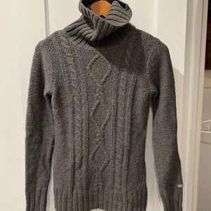 Colombia Cable Knit Womens sweater